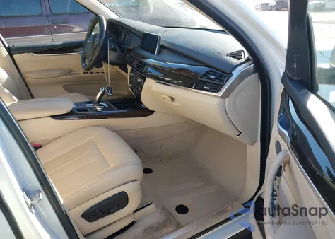 2014 BMW X5 xDrive35I z USA, uszkodzony, nr VIN 5UXKR0C58E0K45463